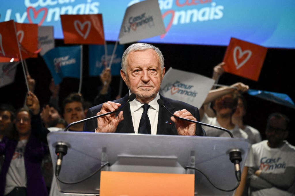 Jean-Michel Aulas en plein meeting avant le premier tour des municipales et métropolitaines de Lyon.